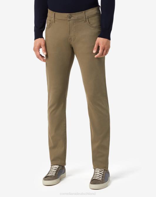 5-Pocket-Jeans aus Stretch-Gabardine Corneliani Männer 8RL0371 khaki Kleidung